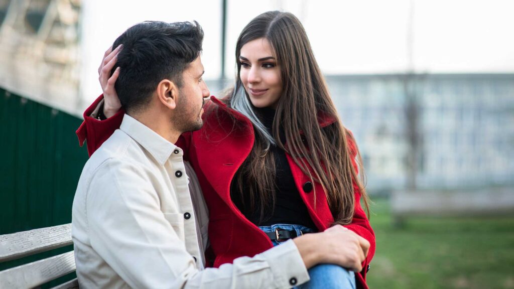 Signs She is Over you You're Still in a Relationship and you Notice your Girl Dating Another Guy